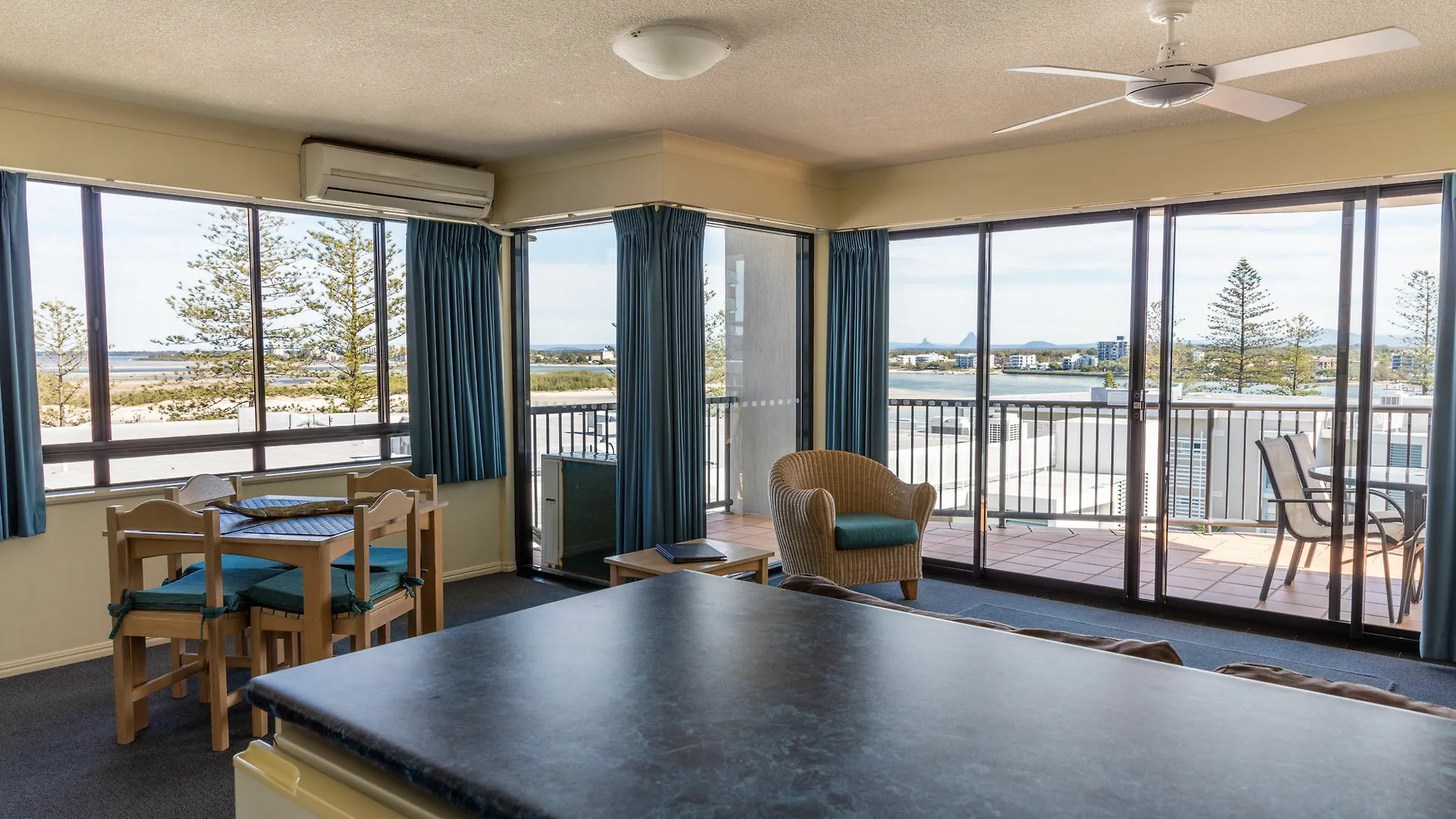 Belaire Place Motel Apartments Caloundra 3*,