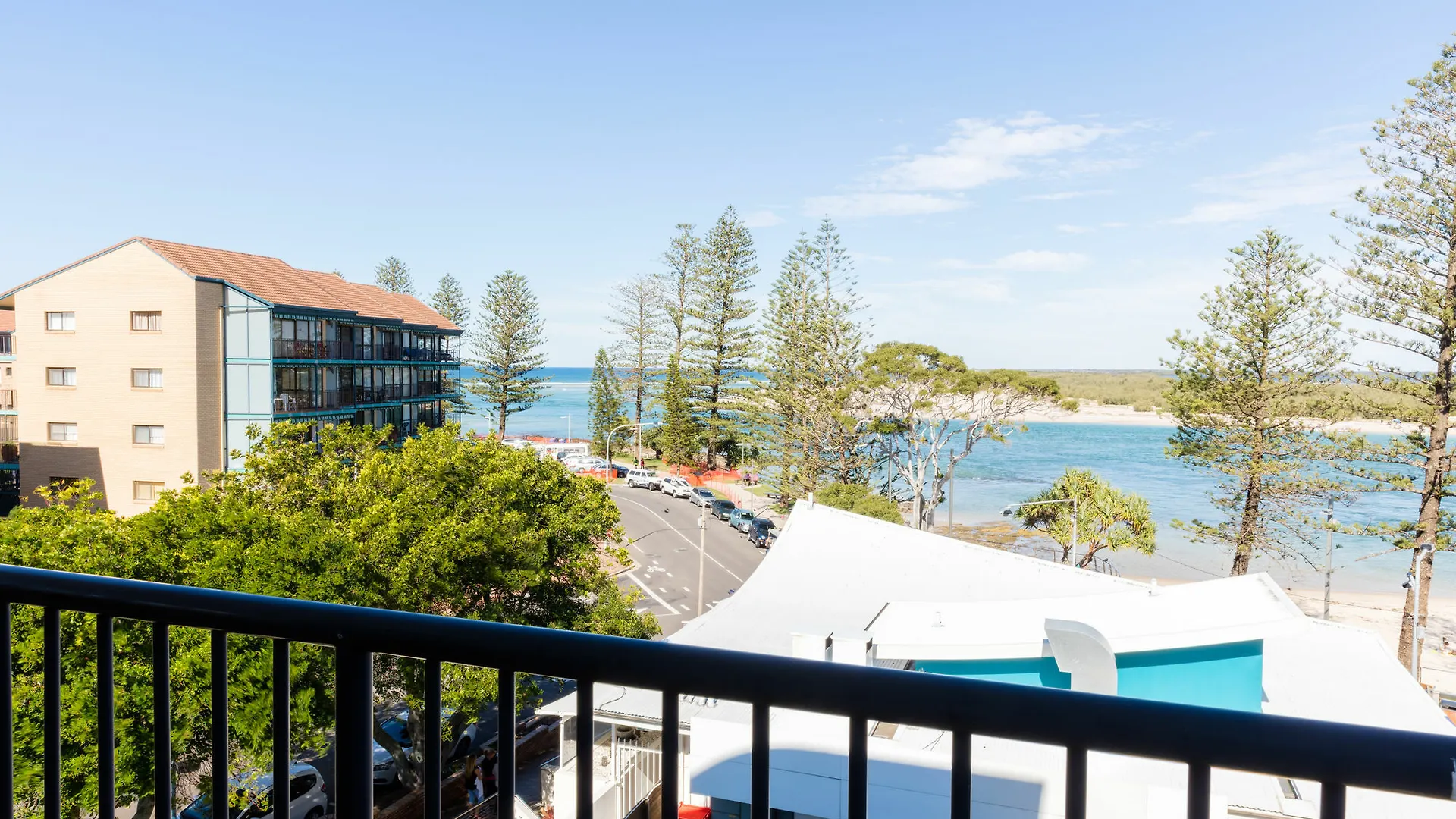 Belaire Place Motel Apartments Caloundra 3*,  Australia