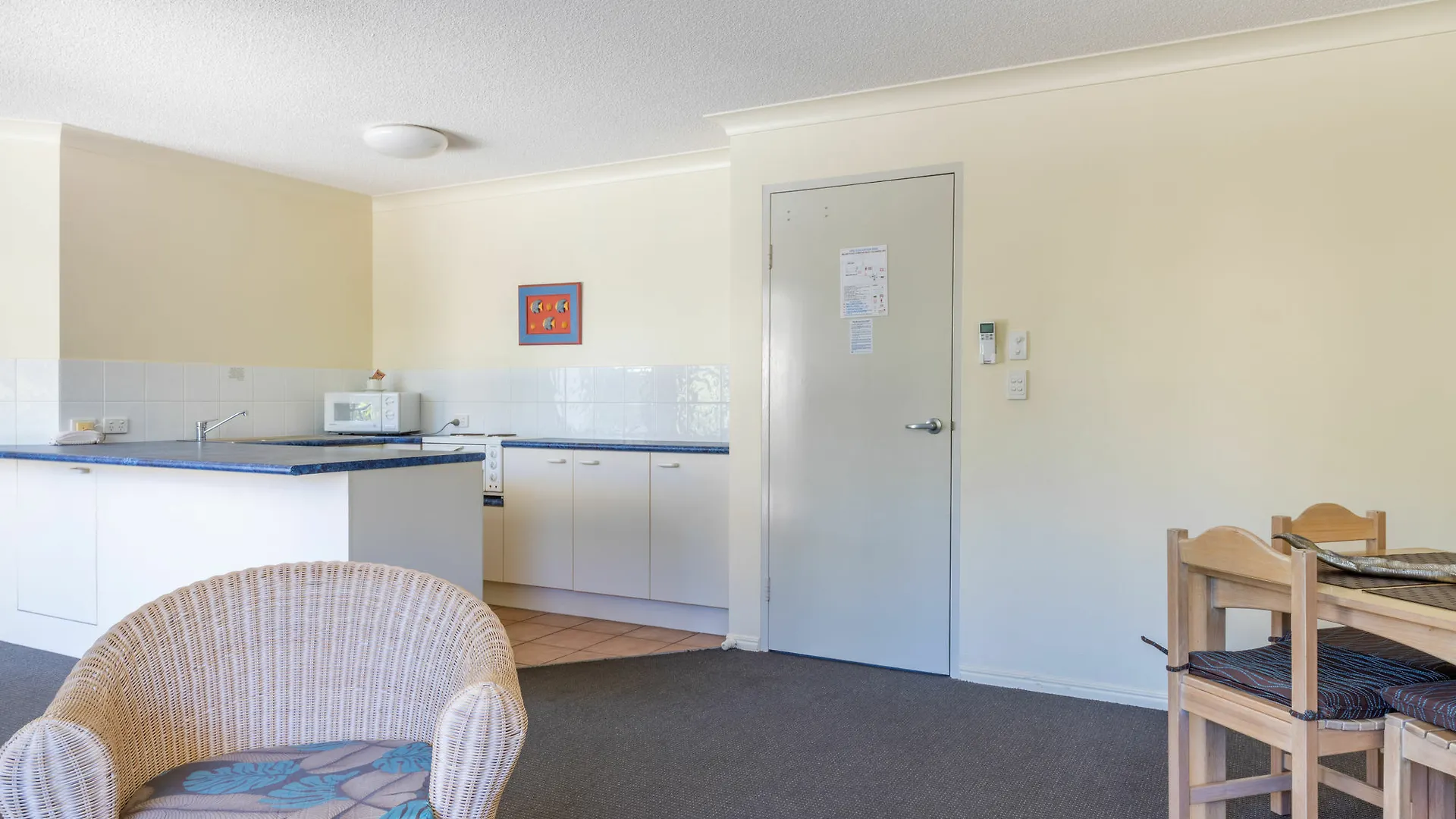 Belaire Place Motel Apartments Caloundra 3*,  Australia