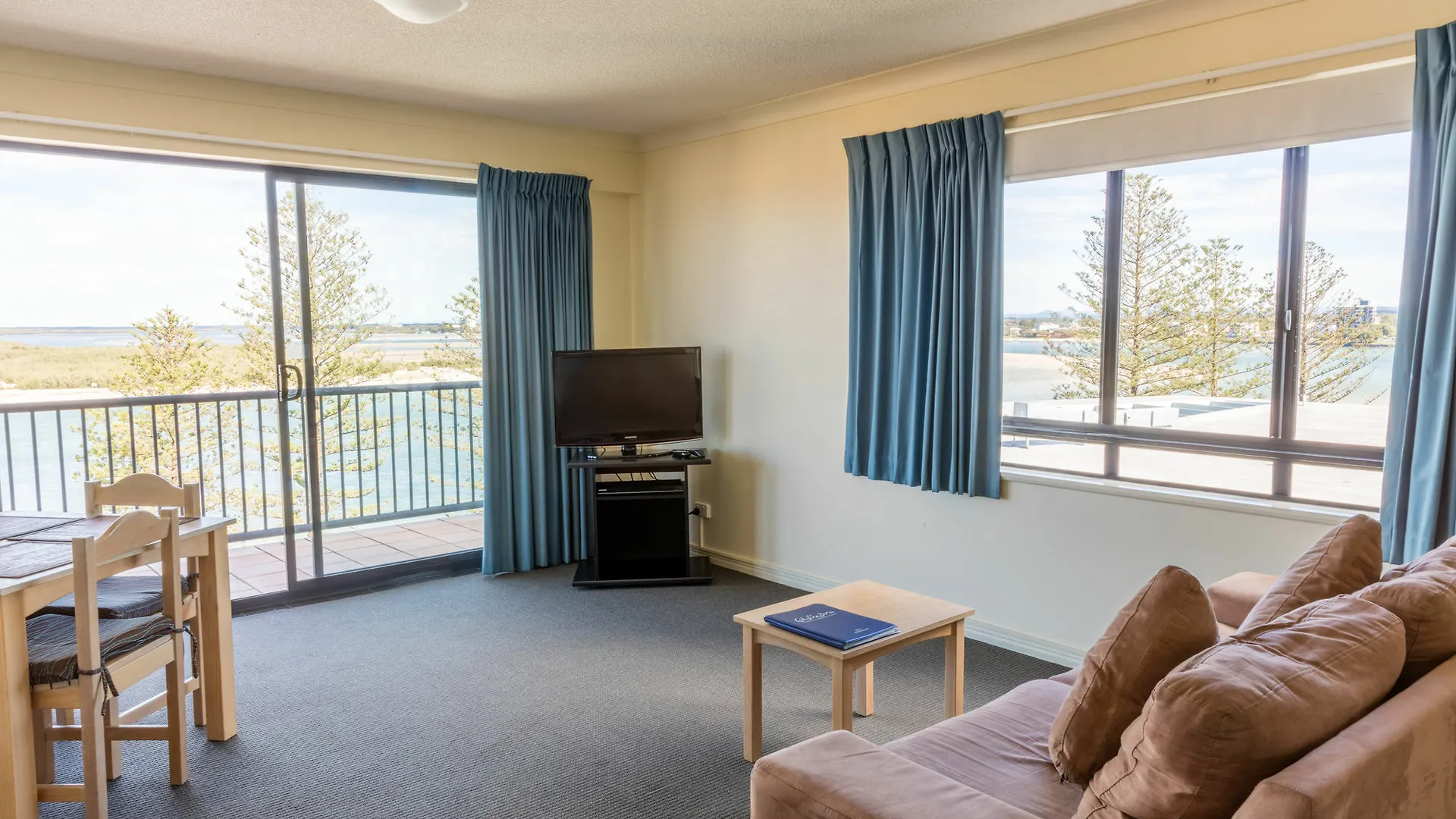 Belaire Place Motel Apartments Caloundra