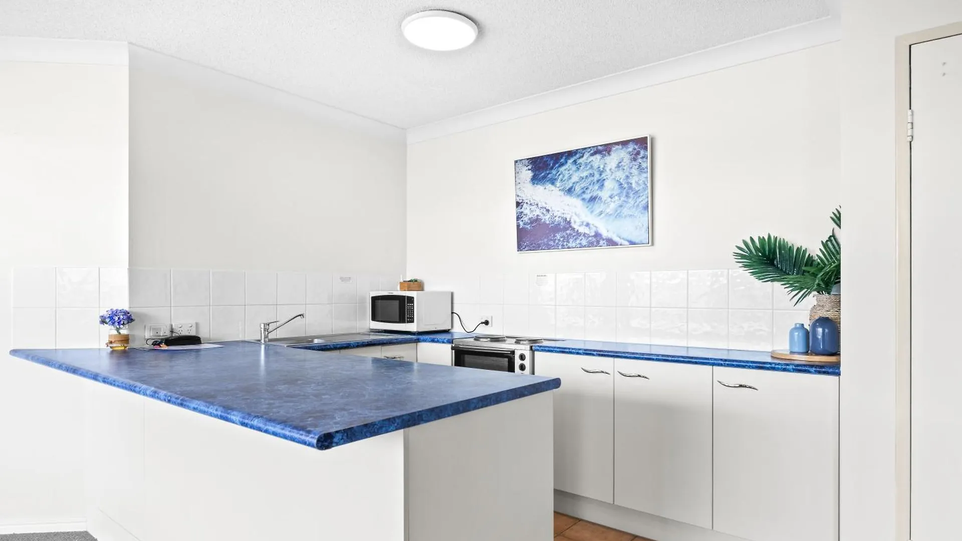 קלונדרה Belaire Place Motel Apartments אוסטרליה